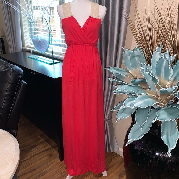 Motherhood Maternity Dresses & Skirts - Motherhood maternity maxi red dress